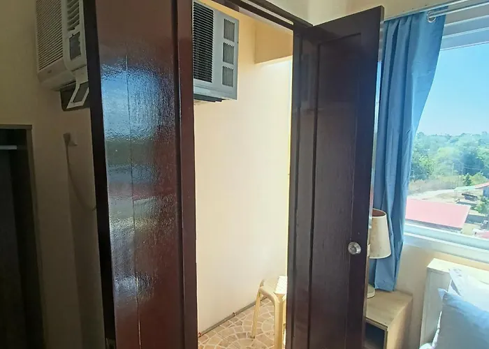 Bayanihan Flats 1 - Walk Up Aparthotel